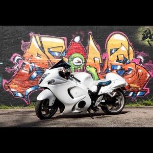 Meet your Posher, Joy